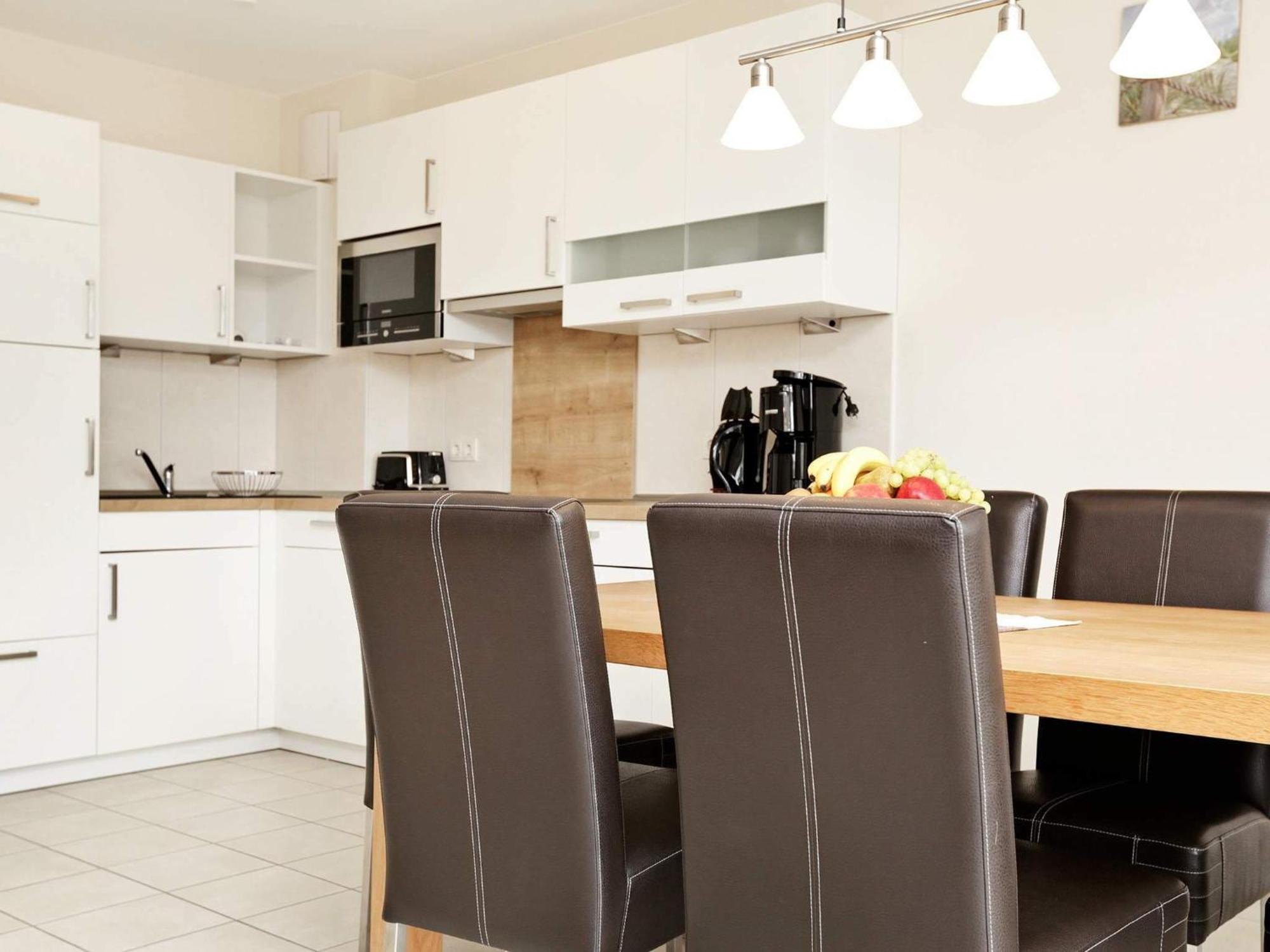 Apartment Two-bedroom In 6 *